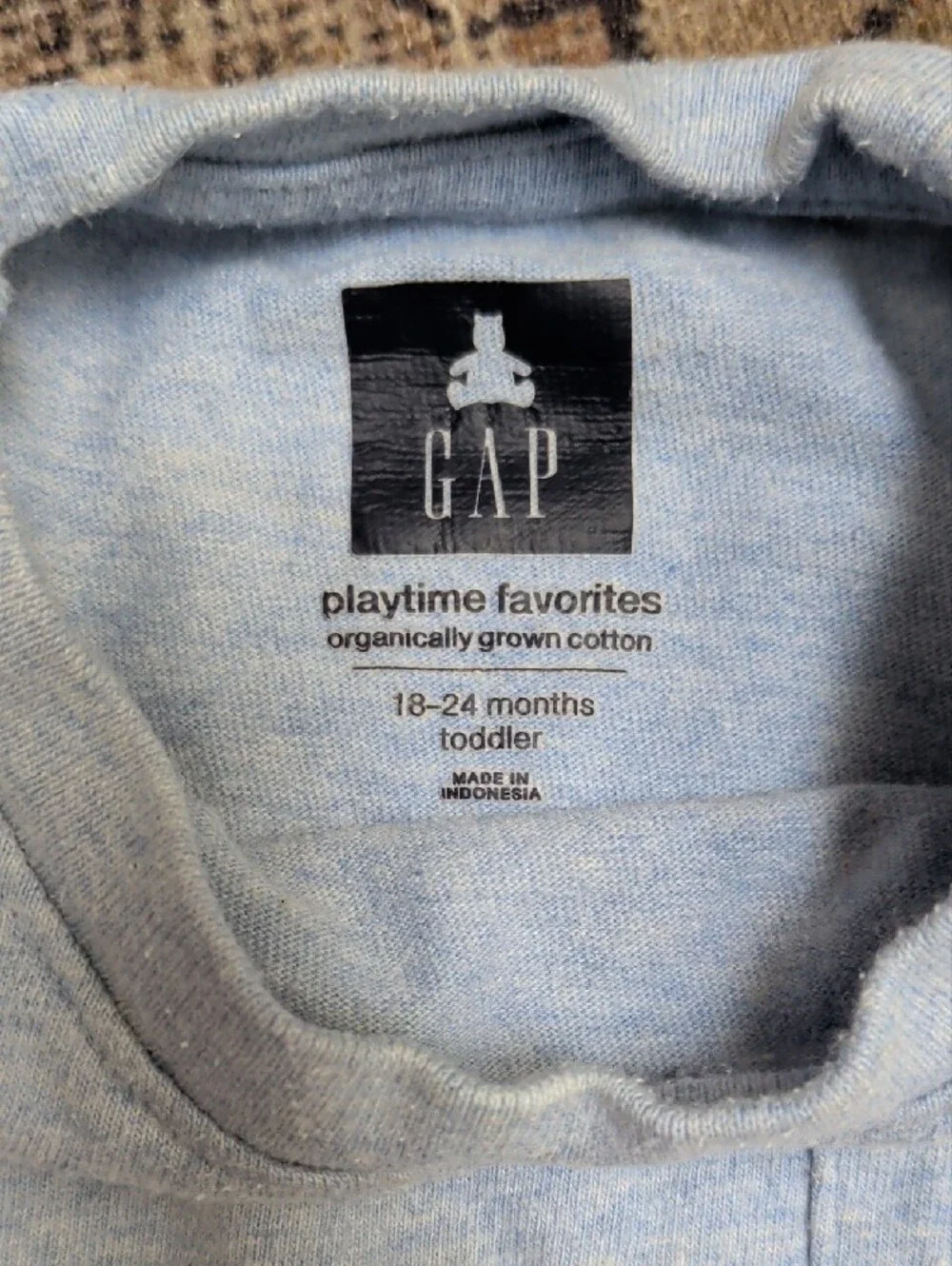 GAP heathered light